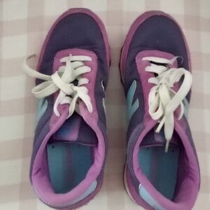 New Balance Purple and Pink Athletic Shoes